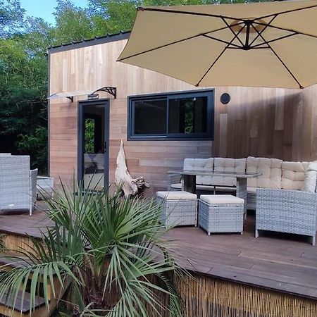 Tiny House Chez Caroline Villa Gaillan-en-Médoc Exterior photo