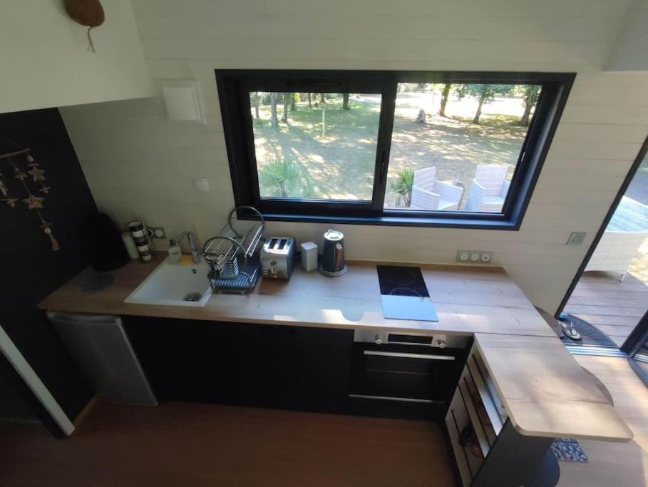 Tiny House Chez Caroline Villa Gaillan-en-Médoc Exterior photo
