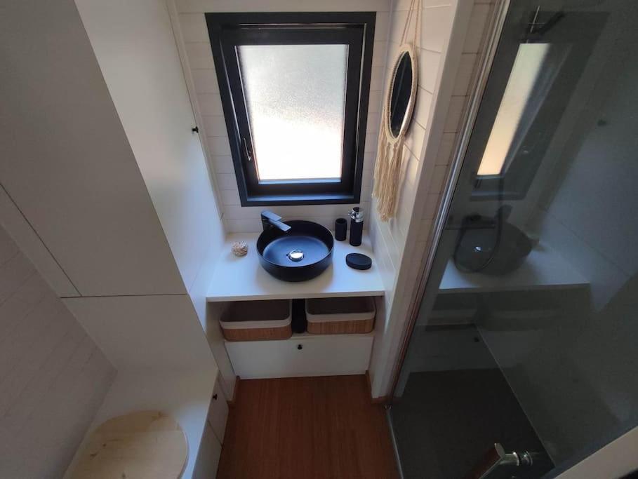 Tiny House Chez Caroline Villa Gaillan-en-Médoc Exterior photo